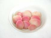 サトイモの桜漬け
