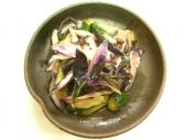 『コミローナの赤しそ酢漬』で簡単味しば